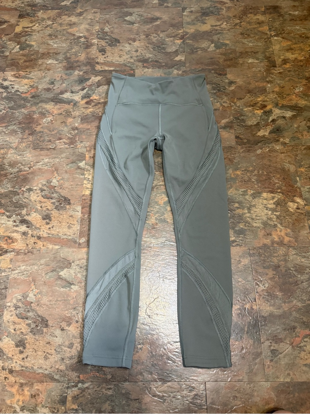 lululemon athletica gray high-rise performance leggings